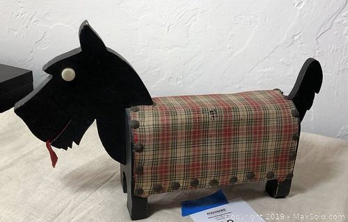 Lot #0032 (1 of 5)