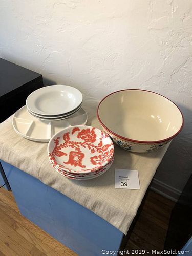 Lot #0039 (1 of 4)
