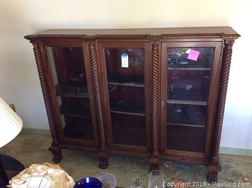 Lot #0001 (1 of 8)