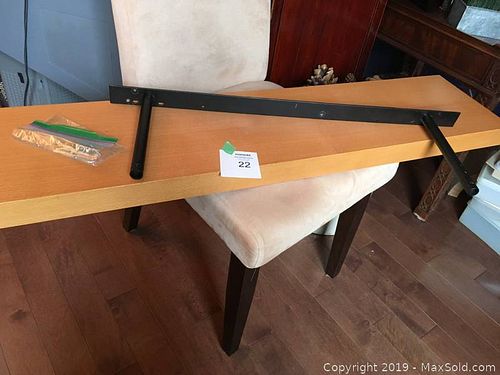 Lot #0022 (1 of 3)