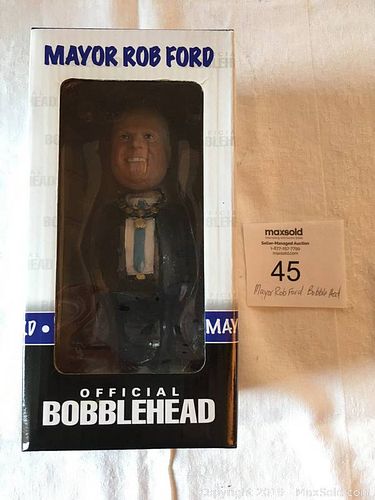Lot #0045 (1 of 2)