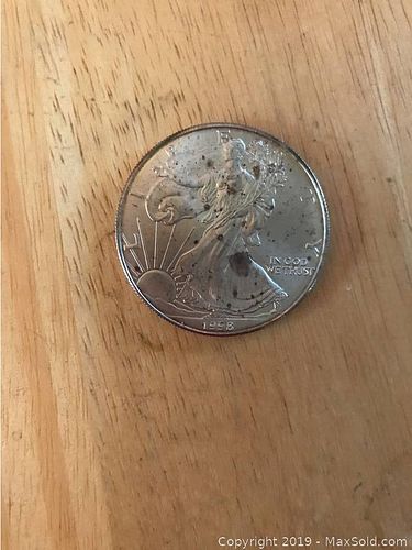 Lot #0116 (1 of 4)