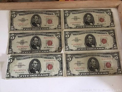 Lot #0129 (1 of 7)