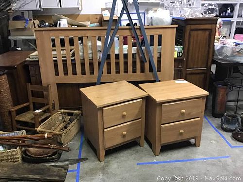 Lot #0153 (1 of 5)
