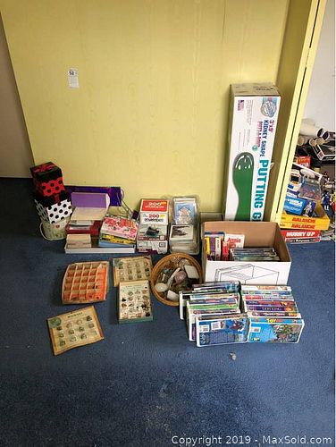 Lot #0052 (1 of 11)