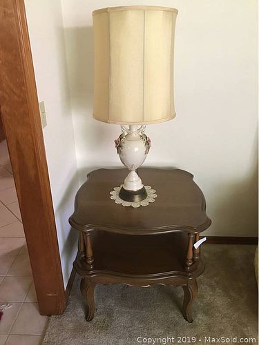 Lot #0268 (1 of 6)