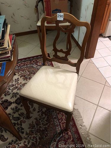 Lot #0290 (1 of 5)
