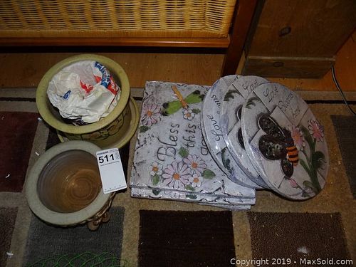 Lot #0511 (1 of 10)