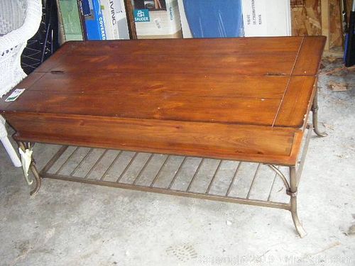 Lot #0534 (1 of 8)