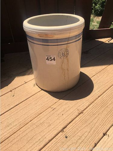 Lot #0454 (1 of 8)
