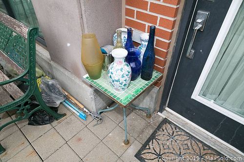 Lot #0923 (1 of 8)