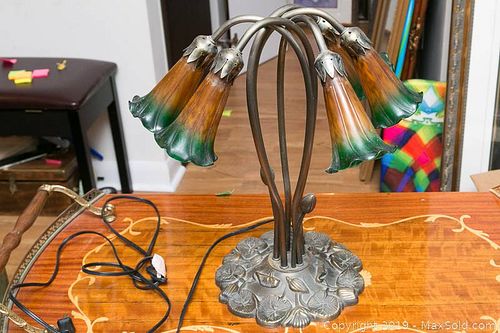 Lot #0981 (1 of 7)