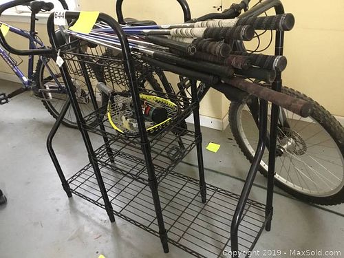 Lot #0644 (1 of 11)