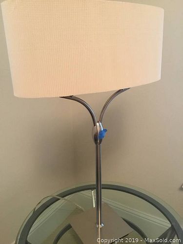 Lot #0695 (1 of 11)