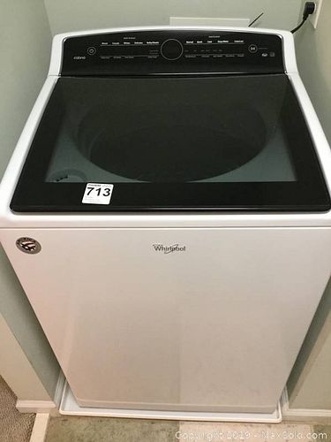 Lot #0712 (1 of 9)