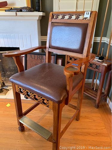 Lot #0015 (1 of 10)