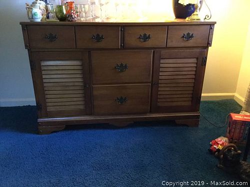 Lot #0080 (1 of 14)