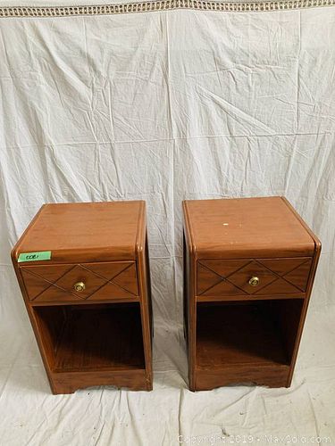 Lot #0081 (1 of 2)