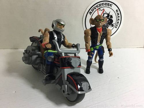 Lot #0018 (1 of 2)