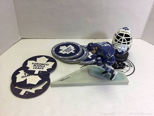Lot #0040 (1 of 4)