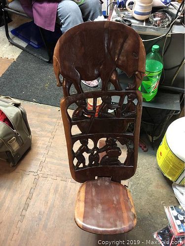 Lot #0687 (1 of 6)