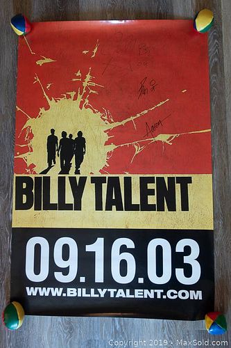 Lot #0009 (1 of 7)