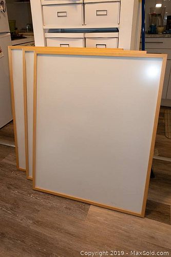 Lot #0016 (1 of 4)