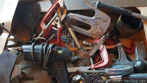 Lot #0171 (1 of 6)