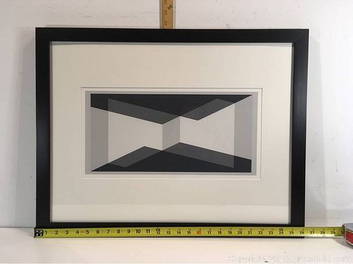 Lot #0002 (1 of 4)