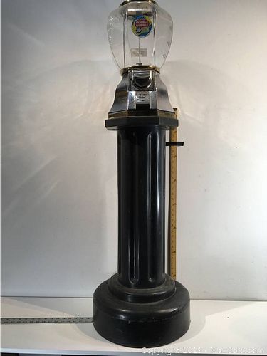 Lot #0064 (1 of 4)
