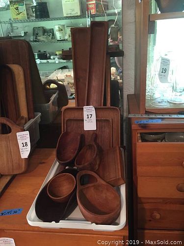 Lot #0017 (1 of 6)