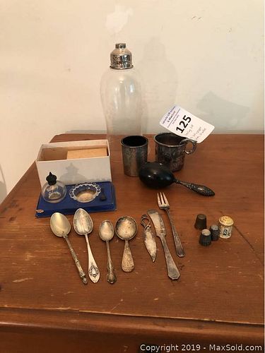 Lot #0125 (1 of 17)