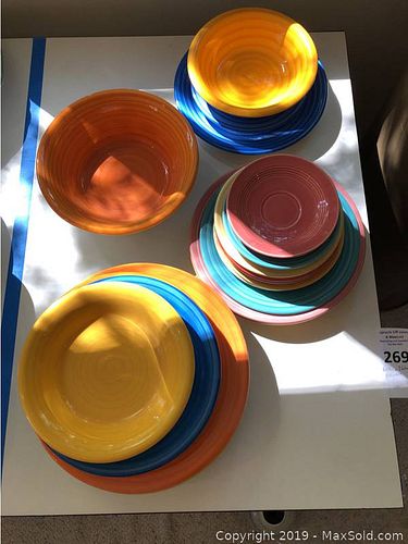 Lot #0269 (1 of 10)