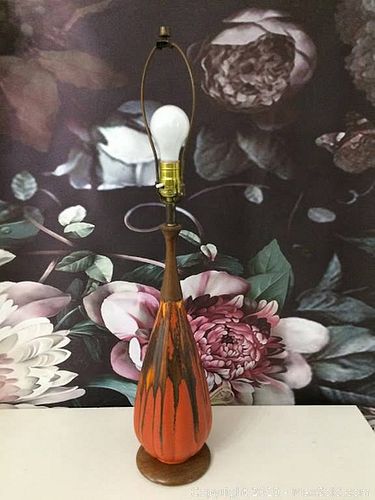 Lot #0004 (1 of 6)