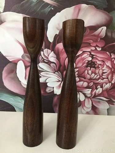 Lot #0042 (1 of 3)