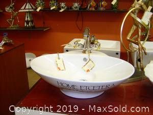 Lot #0663 (1 of 3)