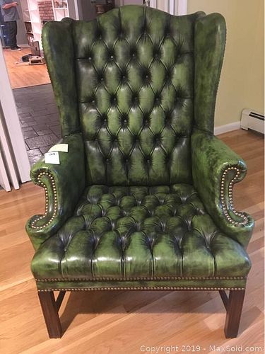 Lot #0704 (1 of 18)
