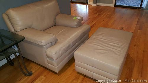 Lot #0709 (1 of 10)