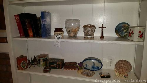 Lot #0710 (1 of 12)
