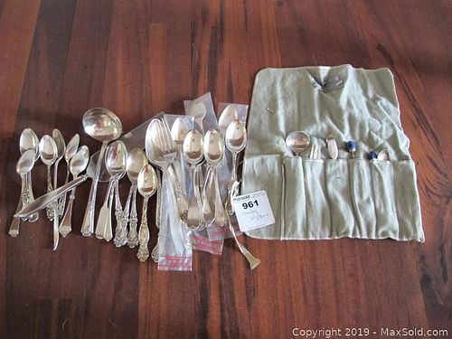 Lot #0961 (1 of 12)