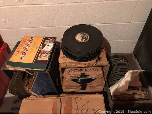 Lot #0043 (1 of 12)