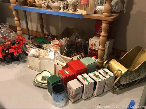 Lot #0112 (1 of 13)