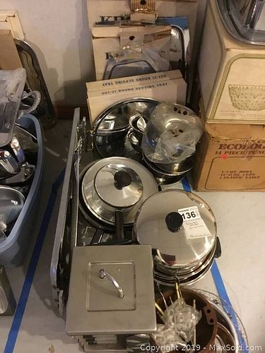Lot #0136 (1 of 14)