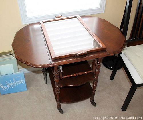 Lot #0533 (1 of 14)