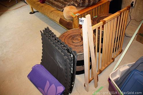 Lot #0587 (1 of 11)