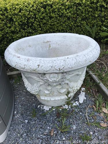 Lot #0776 (1 of 6)
