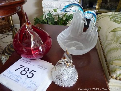 Lot #0785 (1 of 9)
