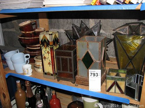 Lot #0793 (1 of 8)