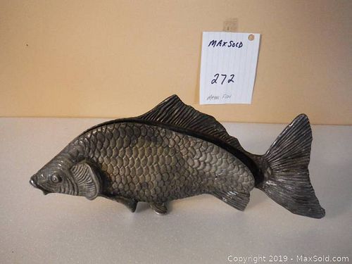 Lot #0272 (1 of 4)