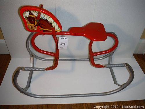 Lot #0292 (1 of 5)